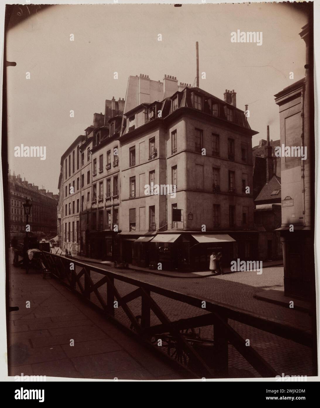 Atget, Eugène (Jean Eugène Auguste Atget, dit) (N.1857-02-12-D.1927-08-04), rue Saint-Victor, 5. Arrondissement, Paris. (Dummy-Titel), 1909. Zeichnen Sie auf Albuminpapier. Carnavalet Museum, Geschichte von Paris. Stockfoto