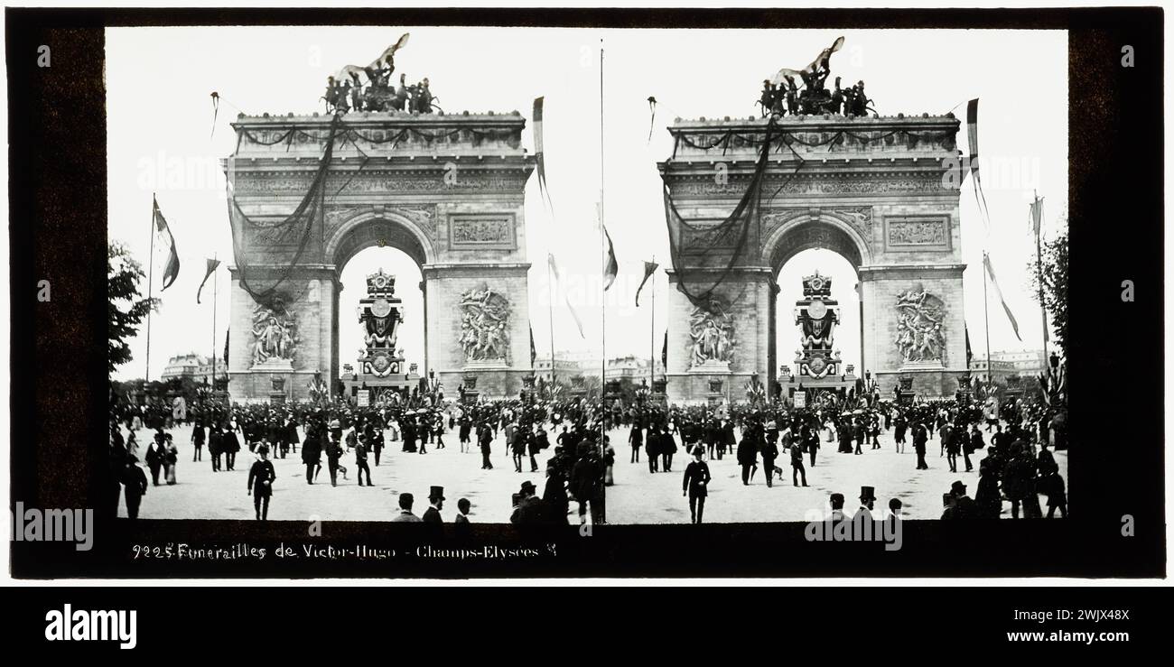 Anonym, Beerdigung von Victor Hugo, Champs-Elysées (eingetragener Titel (Schreiben)), 1885-05-31. House of Victor Hugo - Hauteville House. Stockfoto