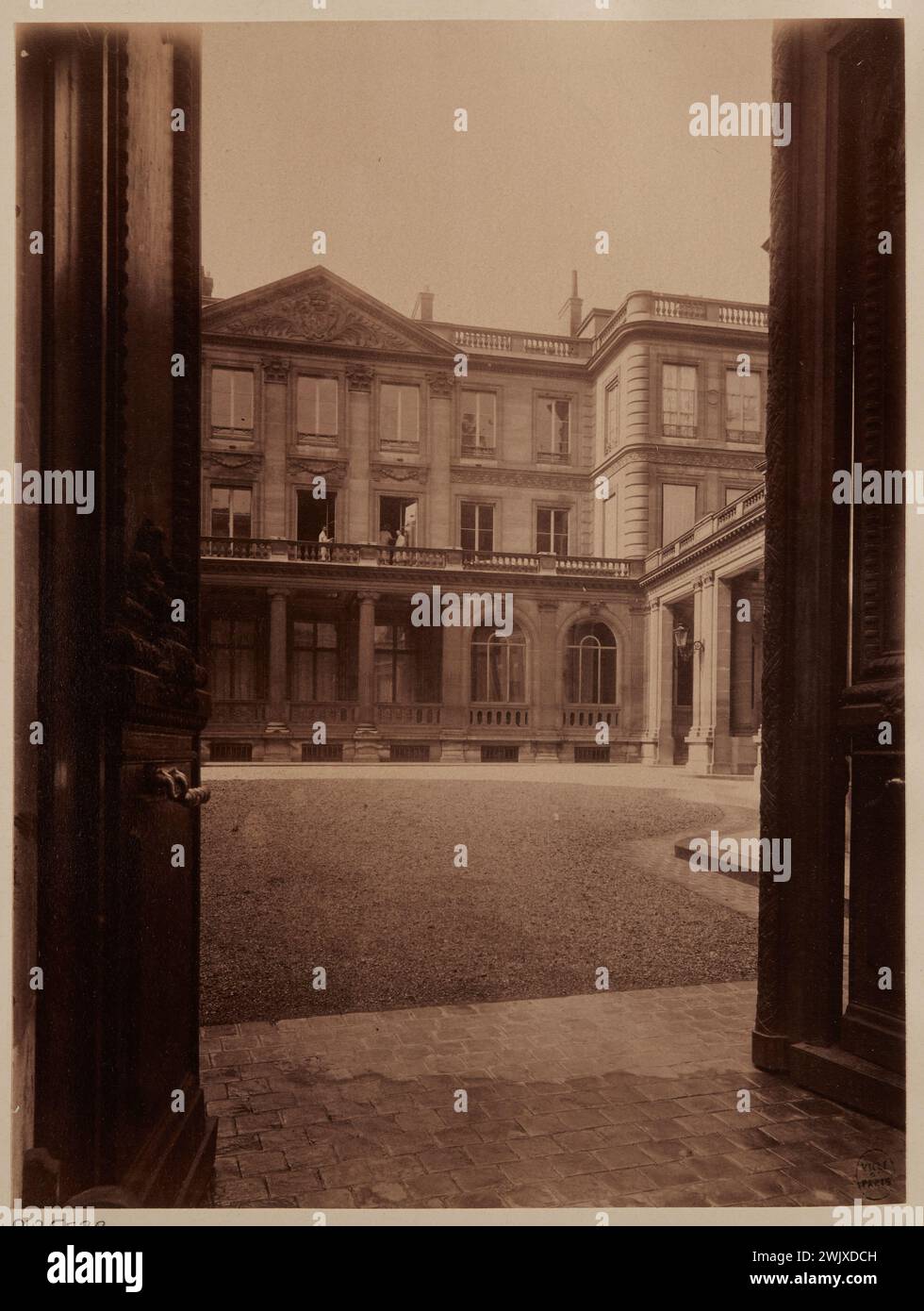 Atget, Eugène (Jean Eugène Auguste Atget, dit) (N.1857-02-12-D.1927-08-04), Hôtel de Coigny, 89 rue du Faubourg-Saint-Honoré, 8. Arrondissement, Paris. (Getreuer Titel), 1885. Zeichnen Sie auf Albuminpapier. Carnavalet Museum, Geschichte von Paris. Stockfoto