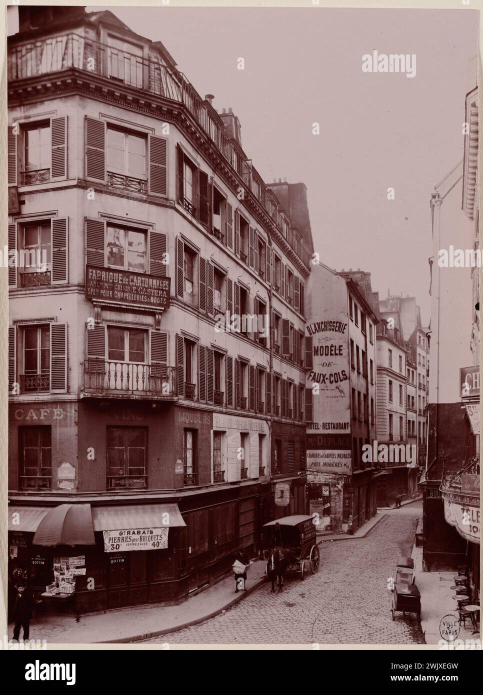 Anonym, Winkel der Rue Beaubourg und Rue Rambuteau, 4. Arrondissement, Paris. (Getreuer Titel), 1913. Aristotyp. Carnavalet Museum, Geschichte von Paris. Stockfoto