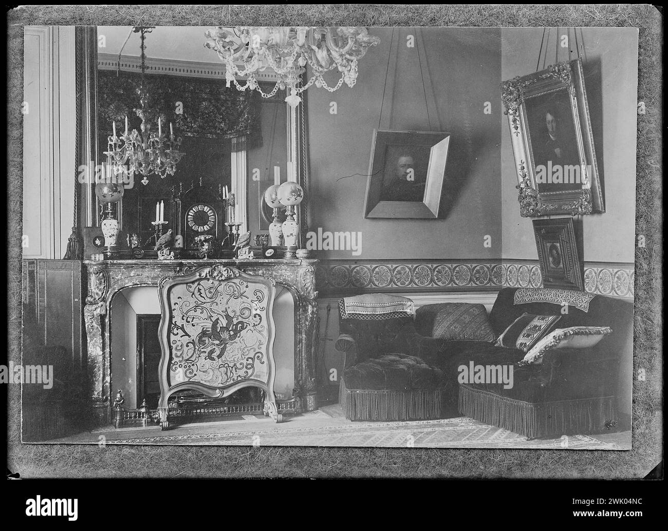 Collège de France Lounge (Name der Nutzung). Fotoplatte aus Glas. Museum des romantischen Lebens. Stockfoto