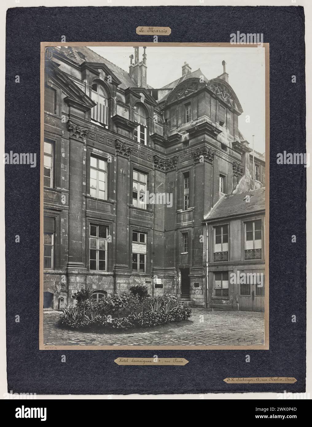 Séeberger, Jules (Nr. 1872 - D.1932), Le Marais. Lamoignon Hotel, 24 Rue Pavée, 4. Arrondissement, Paris. (Dummy-Titel), 1905. Zeichnung mit Gelatino-Silberstab. Carnavalet Museum, Geschichte von Paris. Stockfoto