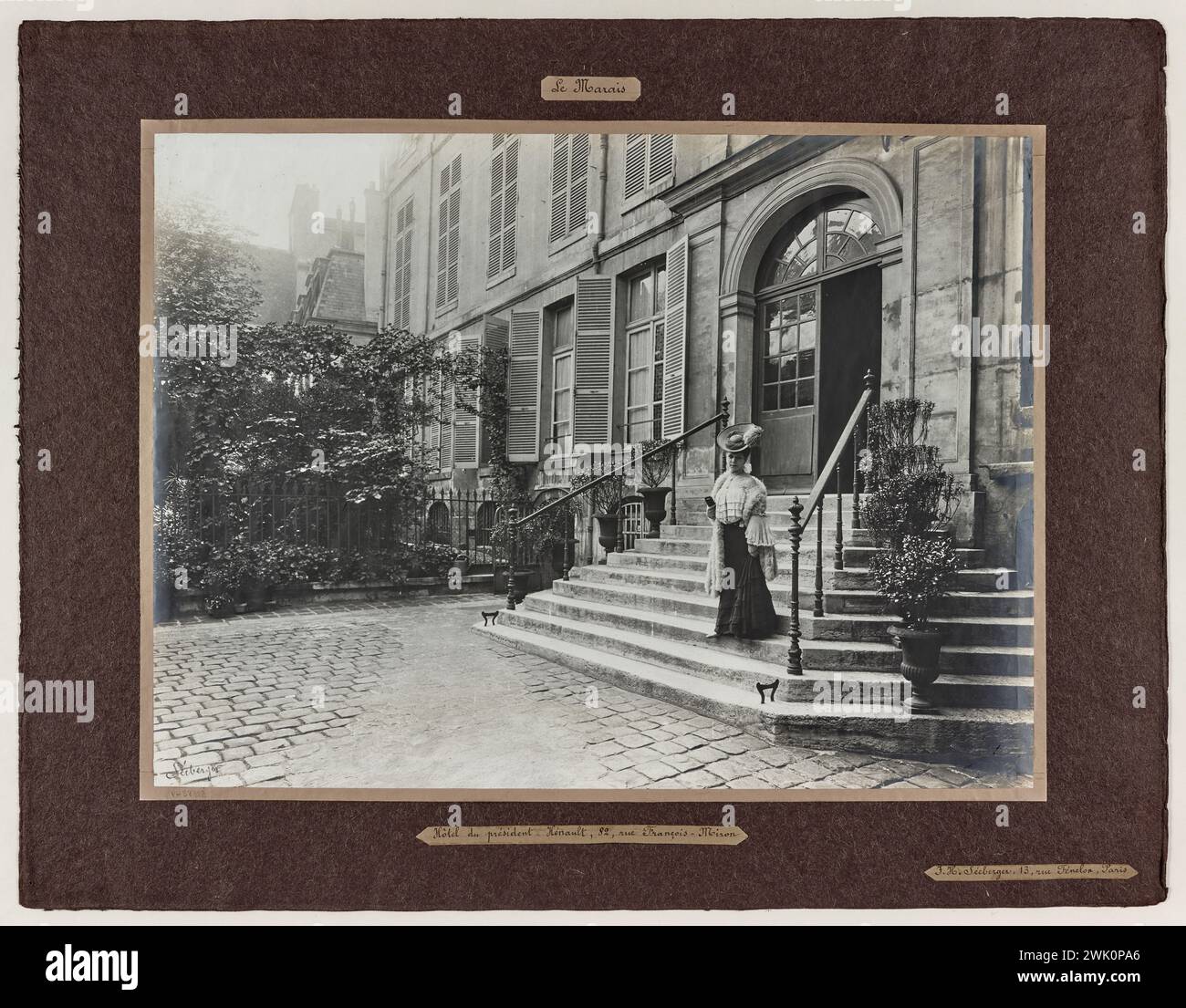 Séeberger, Jules (Nr. 1872 - D.1932), Le Marais. Hotel des Präsidenten Hénault, 82 rue Francois-Miron, 4. Arrondissement, Paris. (Dummy-Titel), 1905. Zeichnung mit Gelatino-Silberstab. Carnavalet Museum, Geschichte von Paris. Stockfoto
