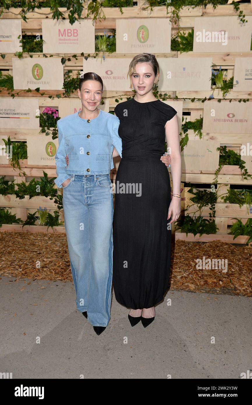 Hannah Herzsprung und Lisa Vicari beim MEDIENBOARD bei den 74. Internationale Filmfestspiele in Berlin 17.02.2024 *** Hannah Herzsprung und Lisa Vicari beim MEDIENBOARD der Internationalen Filmfestspiele Berlin 74 17 02 2024 Stockfoto