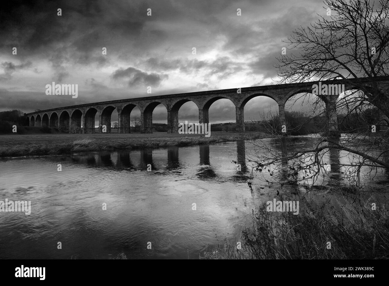 Der Arthington Viaduct, auch bekannt als Castley Viaduct, Arthington Village, Wharfedale, West Yorkshire, England Stockfoto