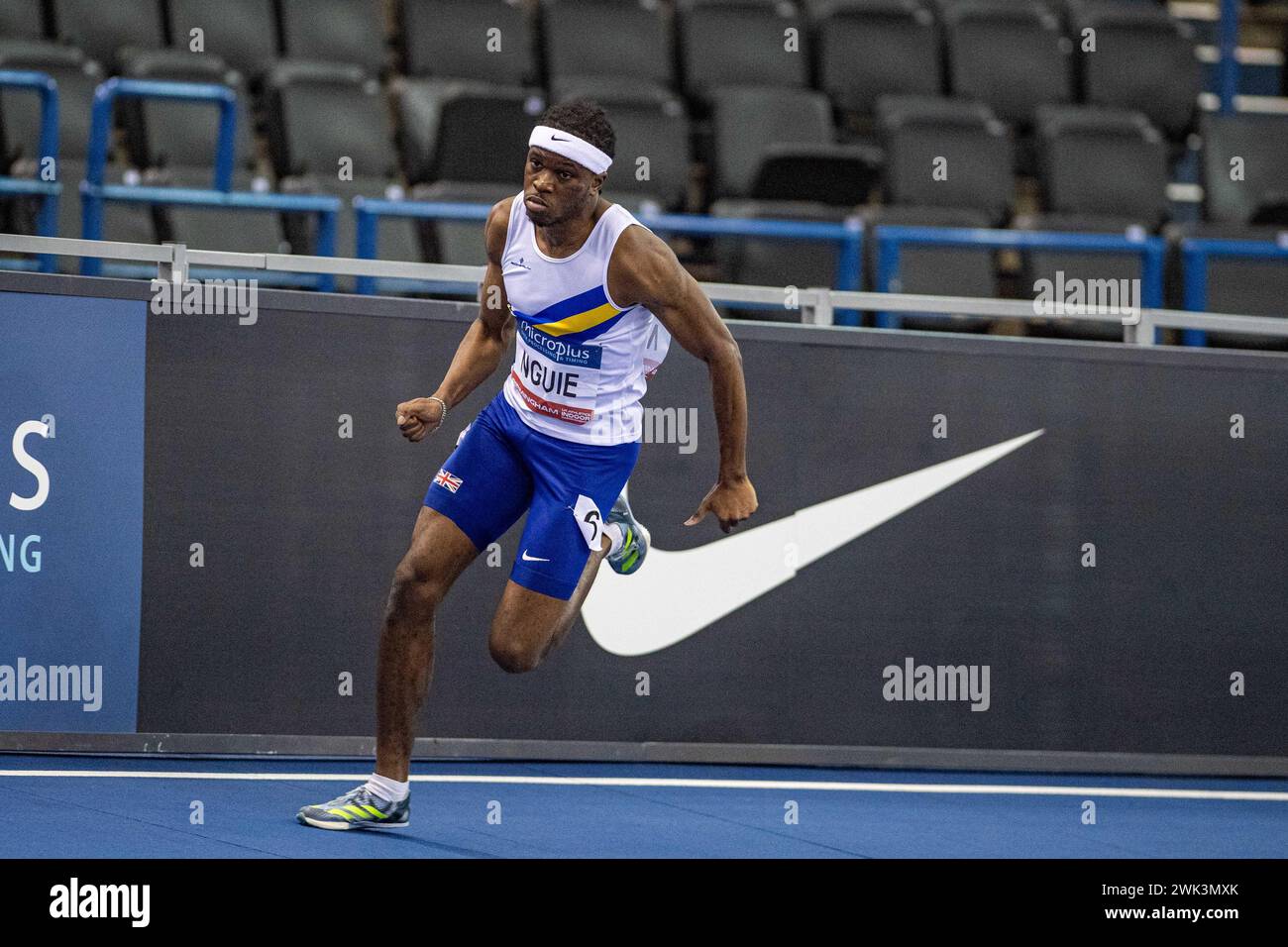 Utilita Arena, Birmingham, Großbritannien. Februar 2024. 2023 Microplus UK Athletics Indoor Championships Tag 2; Sagesse Nguie von Trafford AC gewinnt seine 200 m hohe Leistung. Credit: Action Plus Sports/Alamy Live News Stockfoto