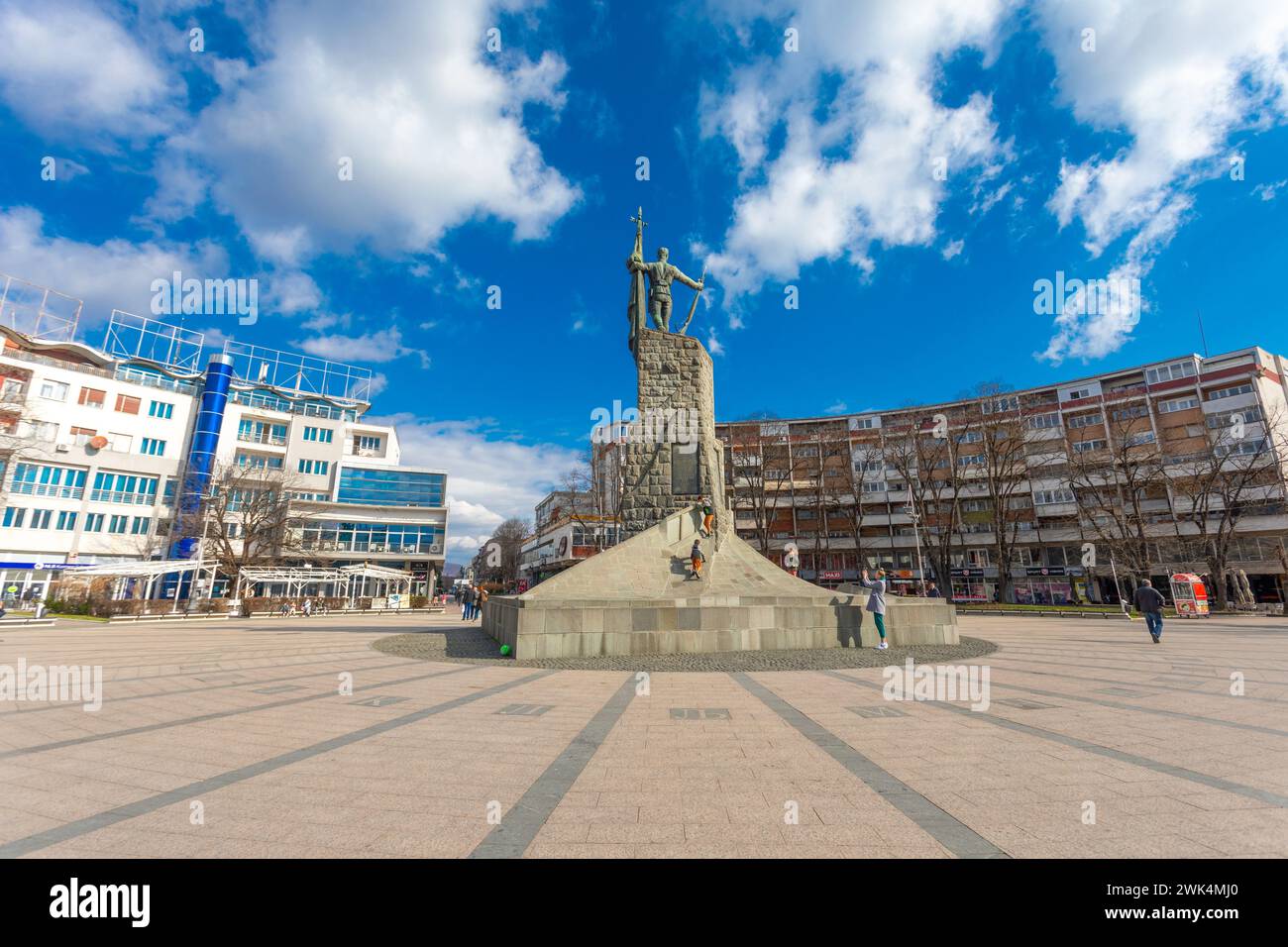 Kraljevo, Serbien - 18. Februar 2022: Denkmal für die serbischen Krieger, die in den Kriegen von 1912 bis 1918 für die Freiheit starben, Soldat, alias Milutin, am mai Stockfoto