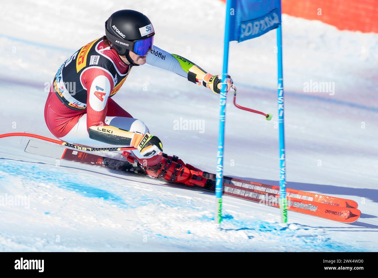Cortina d’Ampezzo, Italien 28. Januar 2024. SCHILCHER Anna (Aut) trat beim Audi FIS Ski WM Frauen Super-G Rennen auf Olympia an Stockfoto