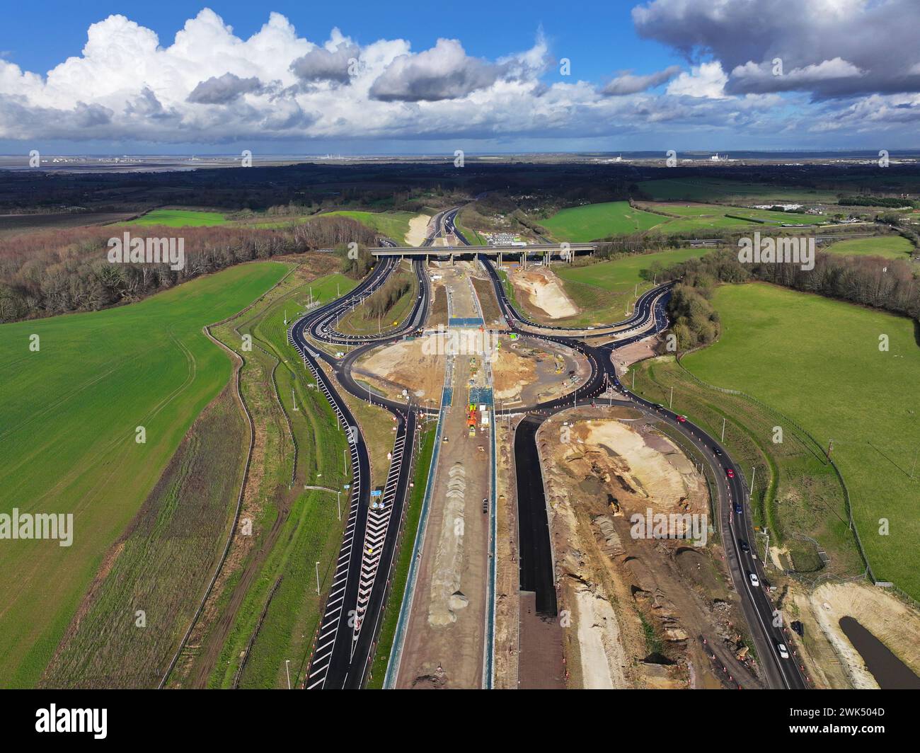 Sittingbourne, Kent, Großbritannien - 18. Februar 2024 die Arbeiten an der M2-Anschlussstelle 5 werden fortgesetzt, die im Winter 2024 abgeschlossen werden sollen Stockfoto
