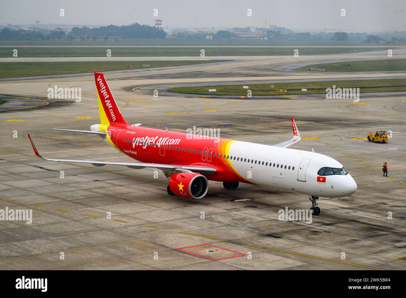Vietjetair Airbus A321neo AT, Noi Bai International Airport, Hanoi, Vietnam Stockfoto