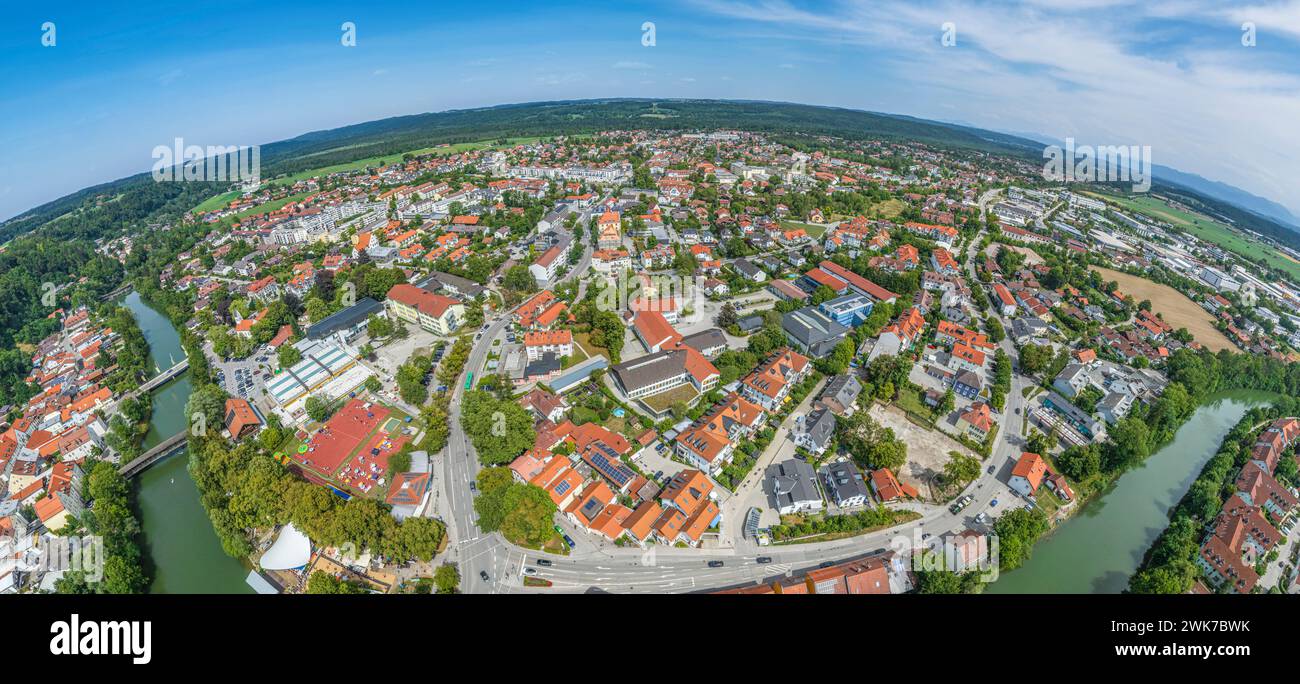 Blick auf die oberbayerische Stadt Wolfratshausen an der Loisach und Isar Stockfoto