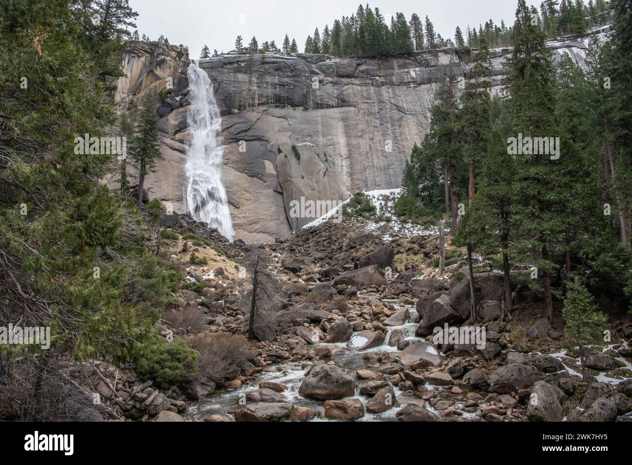 Nevada Fall, ein Wasserfall in den Sierra Nevada Mountains im Yosemite National Park, Kalifornien, USA, Nordamerika. Stockfoto