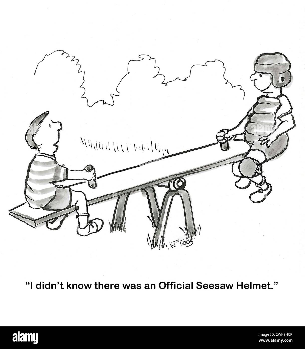 BW Cartoon von zwei Kindern auf einer Wippe, eines trägt einen „offiziellen Wipphelm“. Stockfoto