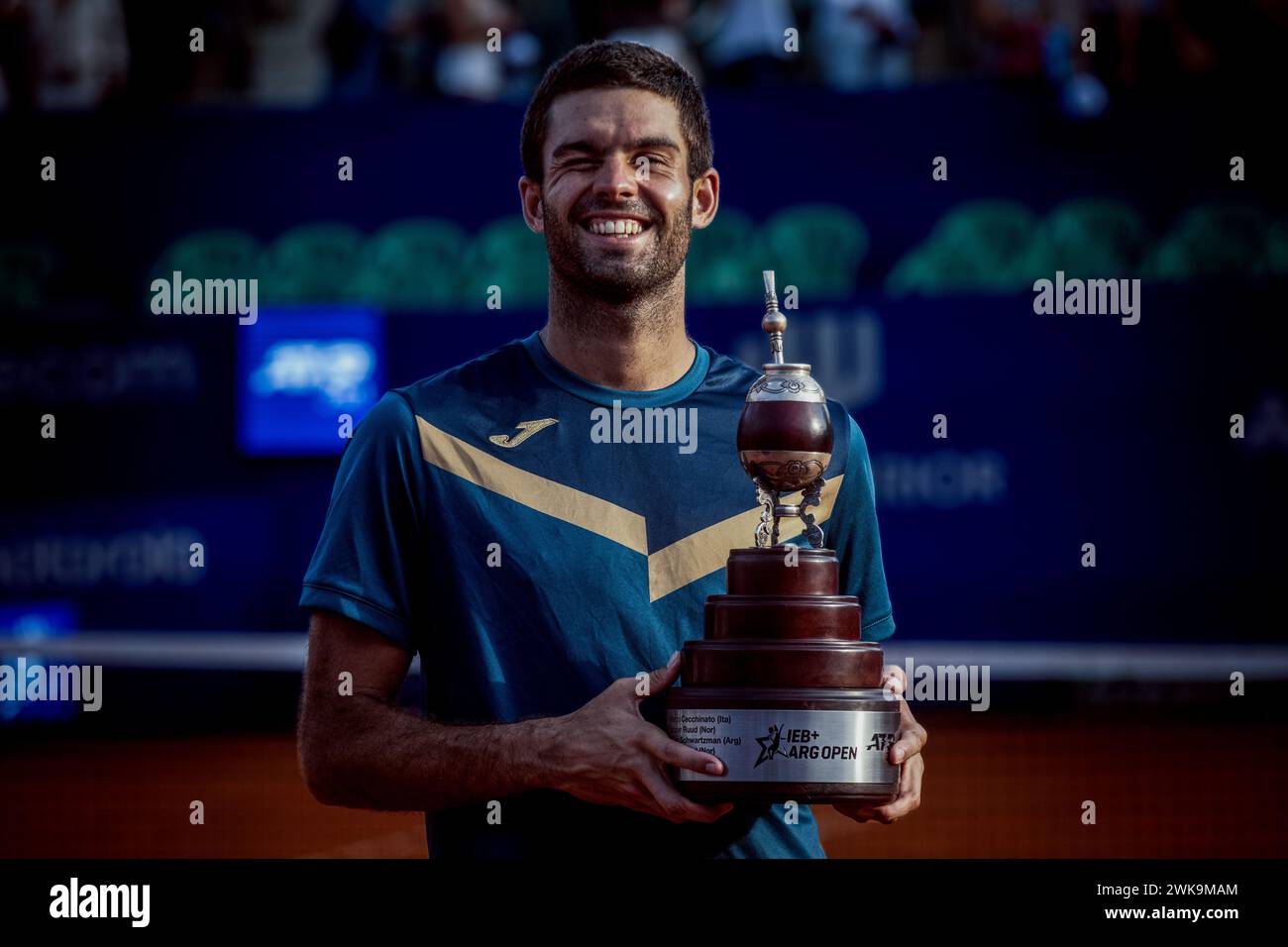 Buenos Aires, Argentinien. Februar 2024. Diaz Acosta Facundo aus Argentinien feiert einen Sieg gegen Jarry Nicolas aus Chile (nicht abgebildet) während des dritten Runde-Spiels des Argentina Open Tennis Turniers in Buenos Aires. Endergebnis: Jarry Nicolas 0:2 Diaz Acosta Facundo. Quelle: SOPA Images Limited/Alamy Live News Stockfoto