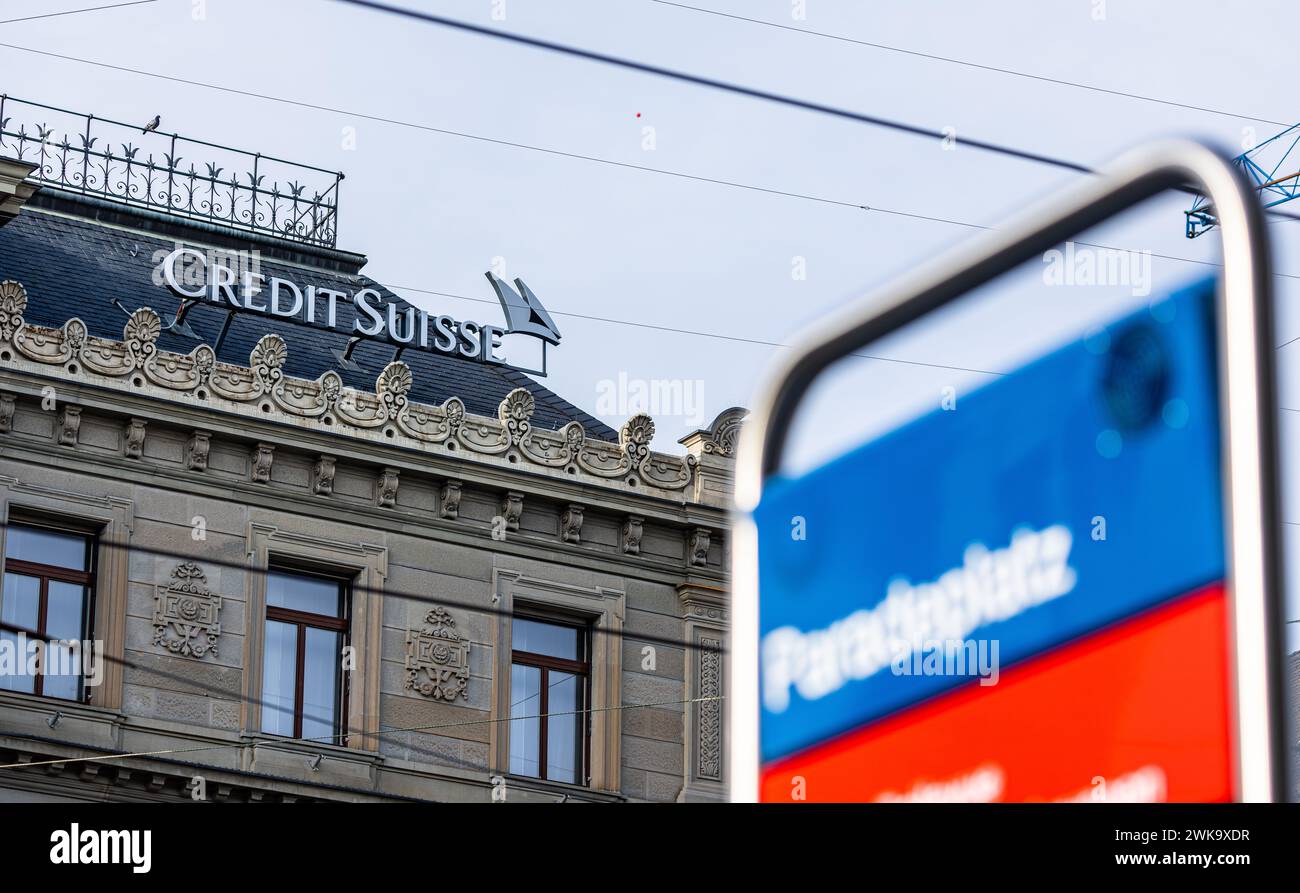 Der Hauptsitz der Schweizer Grossbank Credit Suisse beim Zürcher Paradeplatz im Stadtkreis 1 in der Stadt Zürich. (Zürich, Schweiz, 18.03.2023) Stockfoto