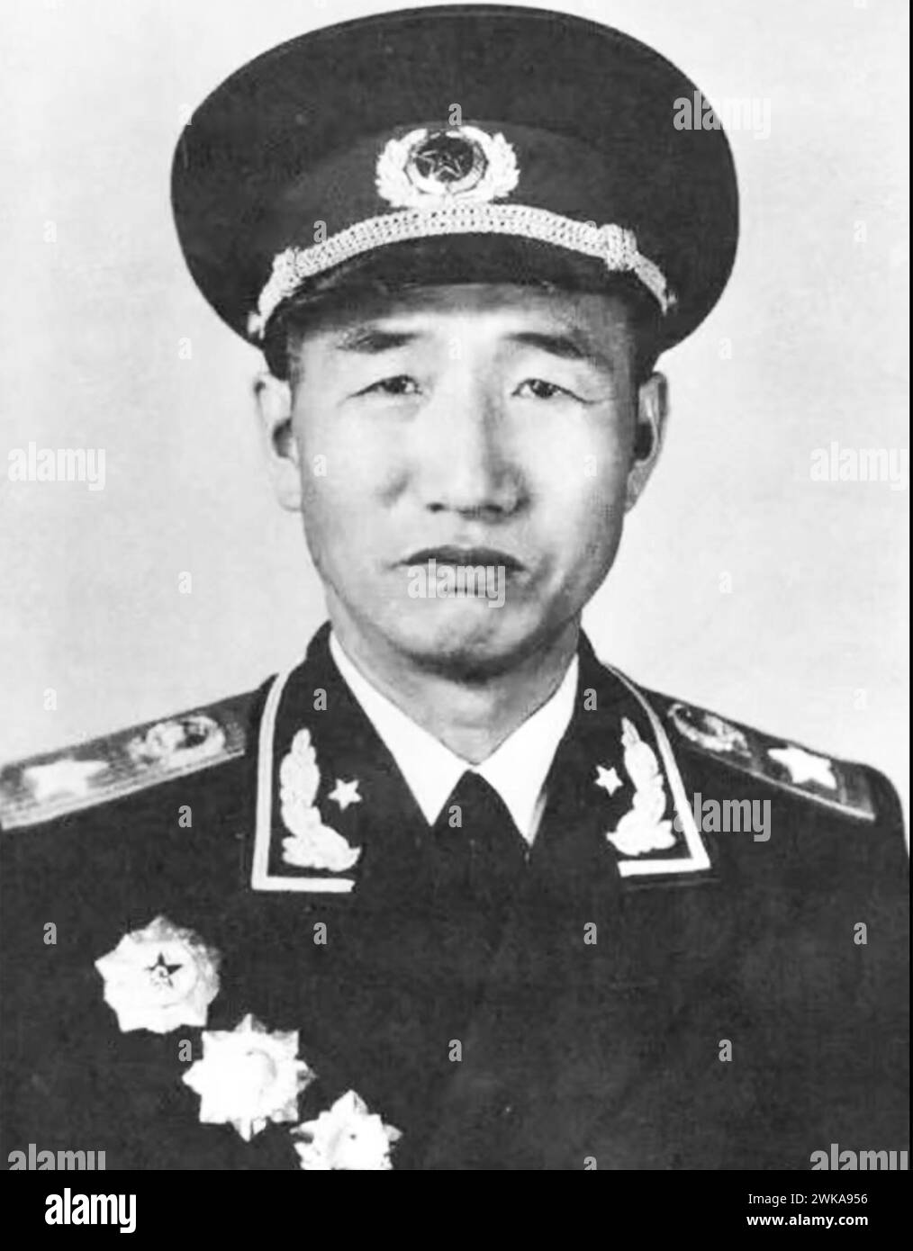 XU XIANGQIAN (1901-1990) chinesischer kommunistischer Offizier in der Revolutionären Volksarmee - Foto von 1955 Stockfoto