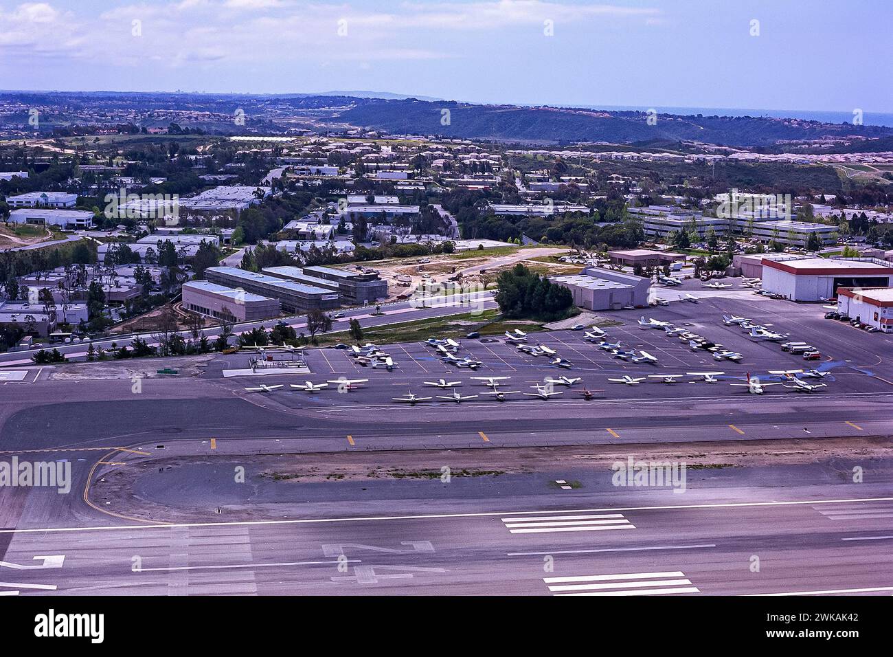 Eine Luftaufnahme des Palomar Airport in der Nähe von Carlsbad, Kalifornien um 2001. Stockfoto