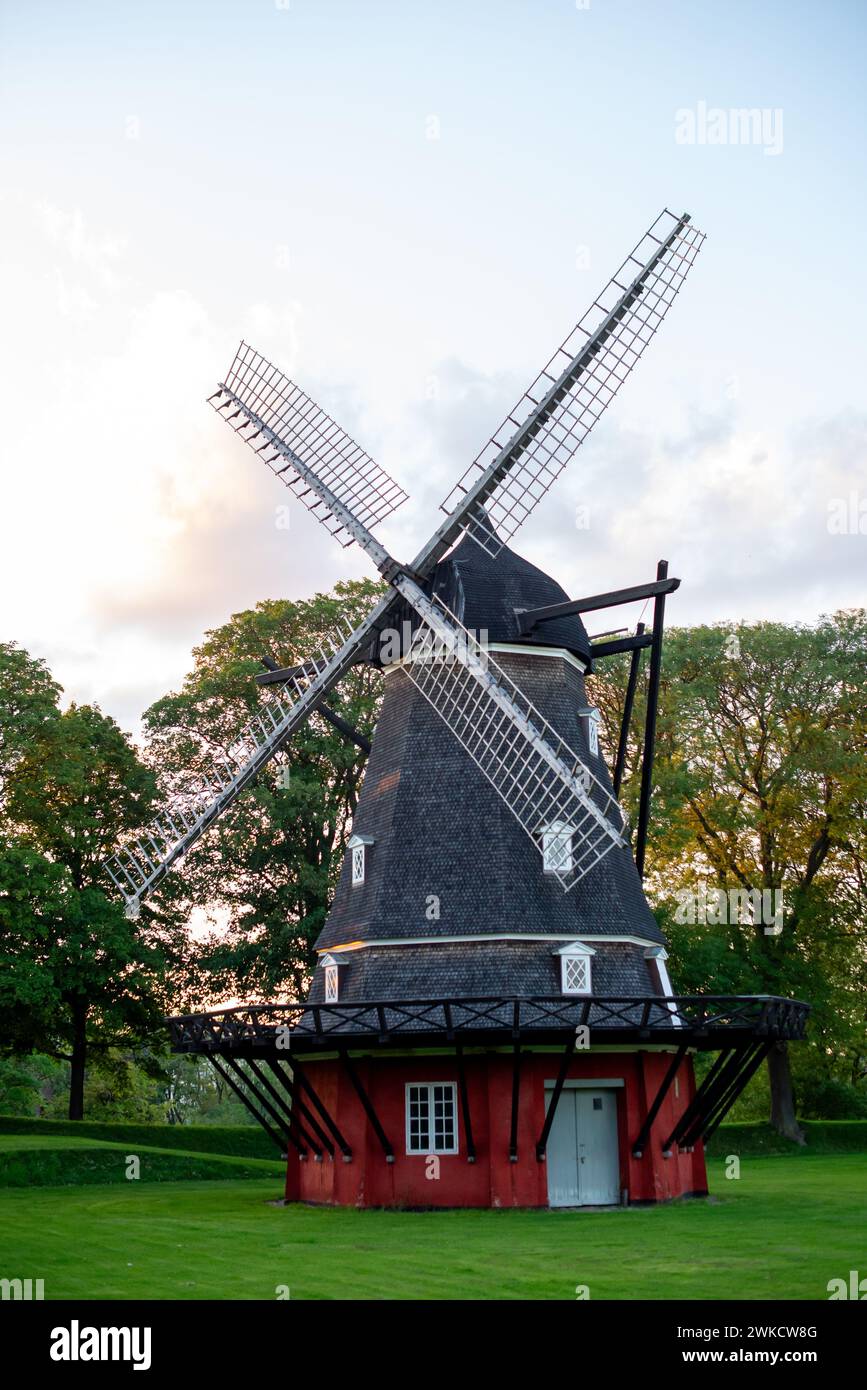 Die berühmte Windmühle von Kastellet in Kopenhagen, Dänemark. Stockfoto