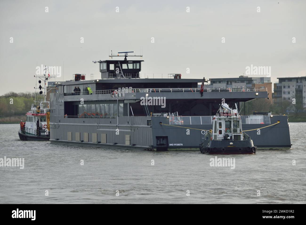 OCEANDIVA, das batteriebetriebene Electric Events Schiff, verließ London, um nach der Absage des Thames-Projekts der Smart Group in die Niederlande zurückzukehren Stockfoto