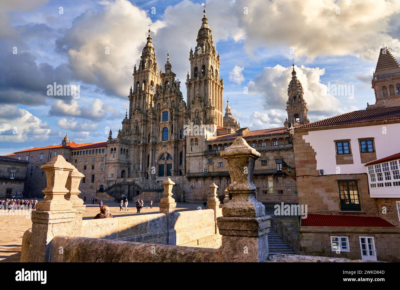 Kathedrale, Plaza del Obradoiro, Santiago de Compostela, Provinz Coruña, Galicien, Spanien. Das Plaza del Obradoiro befindet sich in Santiago de Compostel Stockfoto