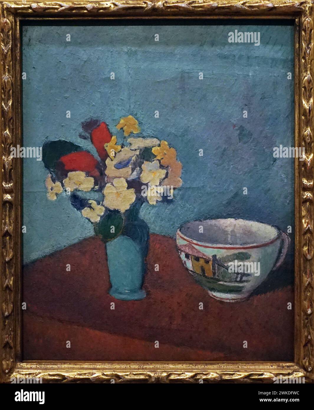 Vase mit Blumen und Becher (1887/1888) von Emile Bernard (1868–1941) französischer post-impressionistischer Maler. Stockfoto
