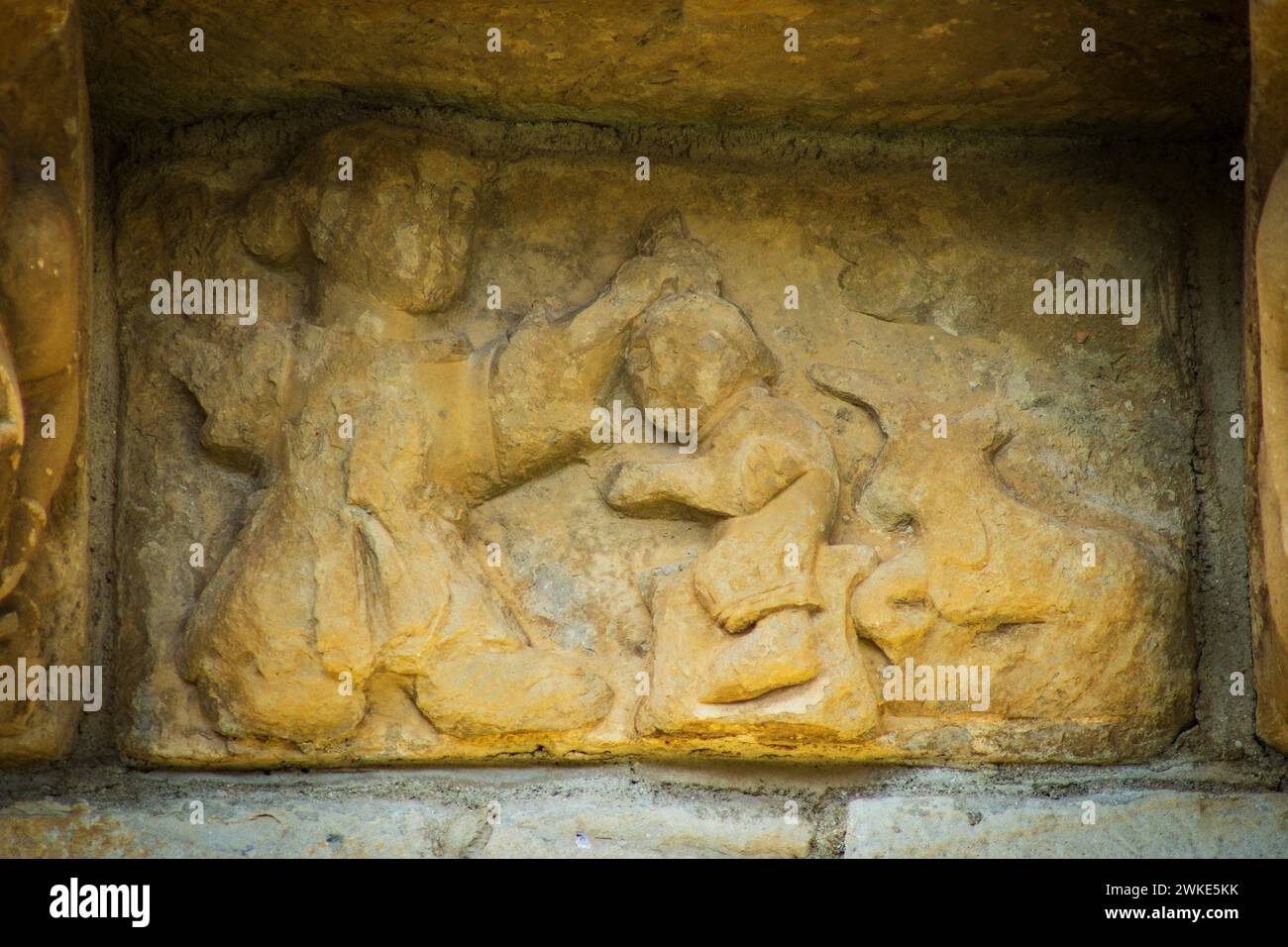 Isaacs Opfer, romanische Kirche San Martin de Tours von Artaiz, Unciti Tal, Artaiz, Navarra, Spanien. Stockfoto