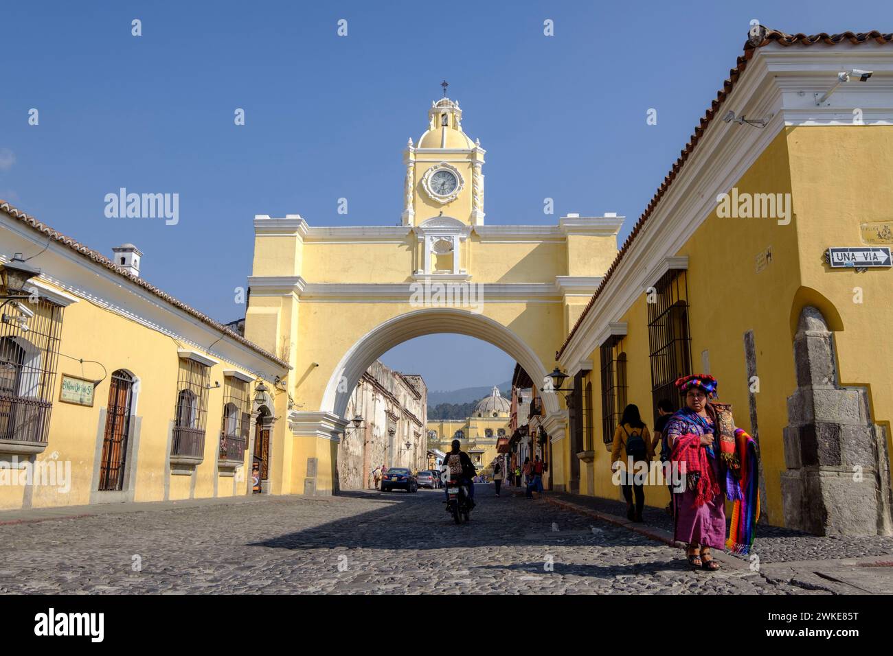 Arco de Santa Catalina, Arco del Antiguo Coinvento, Antigua Guatemala, Departamento de Sacatepéquez, Guatemala, Mittelamerika. Stockfoto