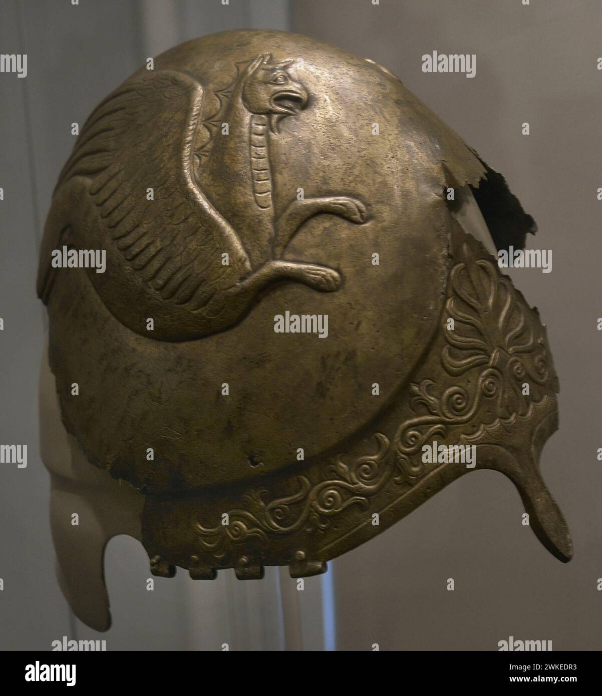 Helm. Bronce. 4. Jahrhundert v. Chr. Unbekannte Herkunft. Nationales Archäologisches Museum. Sofia. Bulgarien. Stockfoto