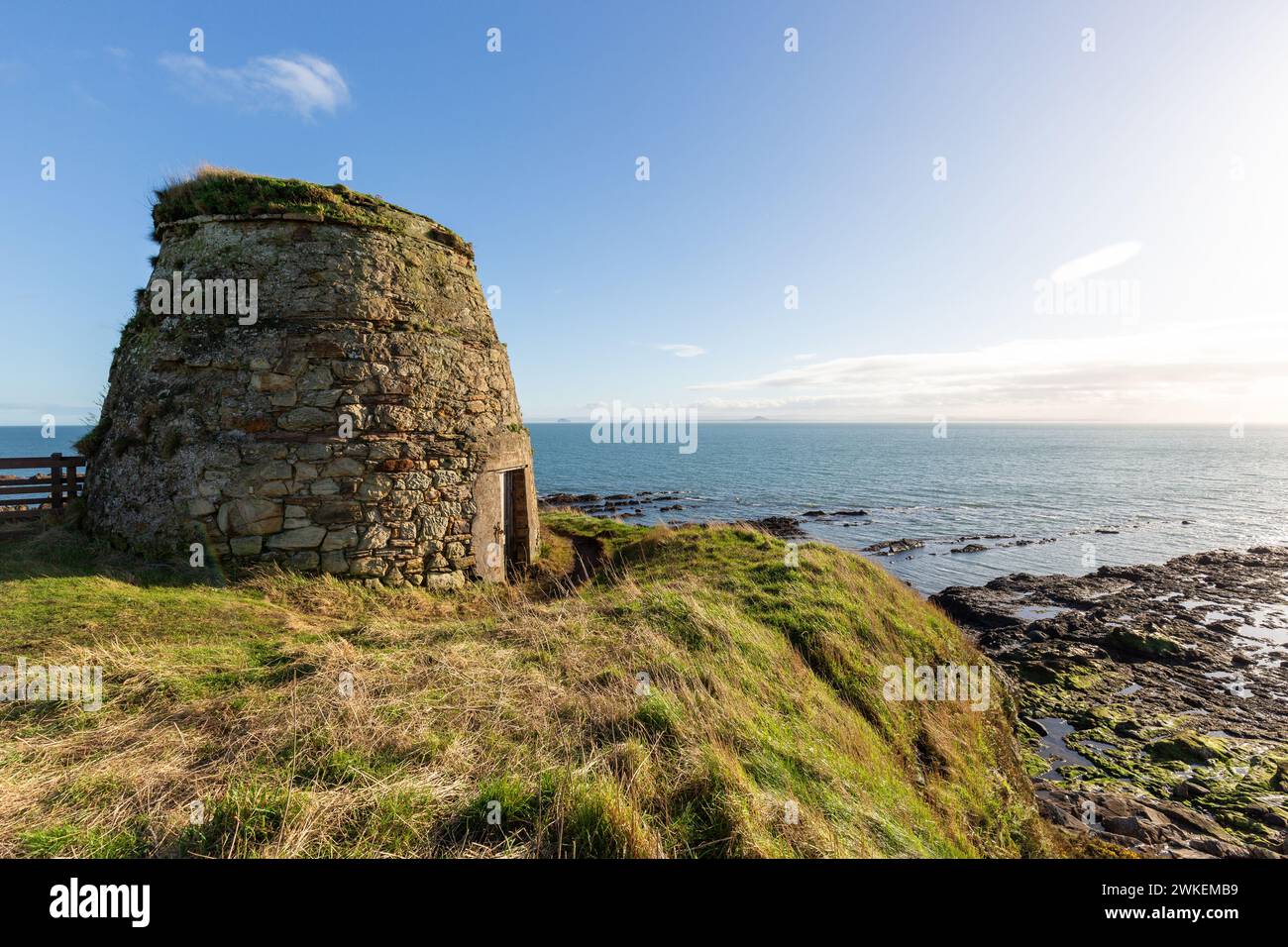 Das Taubenholz, das Teil von Newark Castle an der Fife Coast in Schottland ist Stockfoto