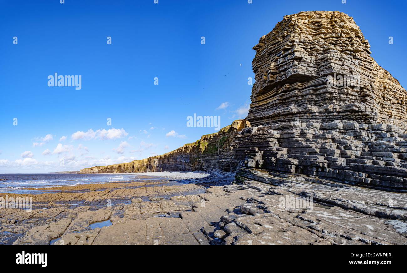 Nash Point Landzunge, manchmal auch Sphynx Rock genannt, an der Glamorgan Heritage Coast in Südwales Großbritannien Stockfoto