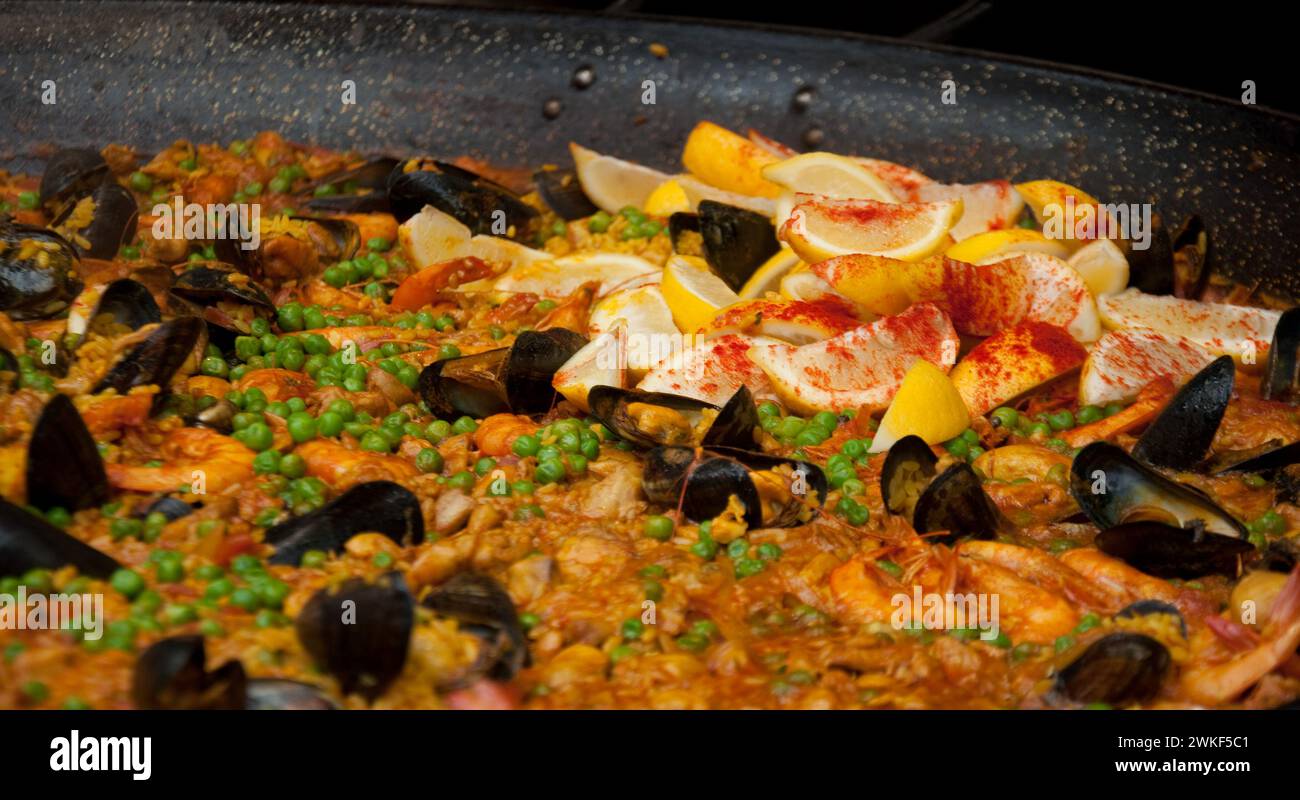 Spanish Paella, Borough Market, Borough, Southwark, London, UK Stockfoto