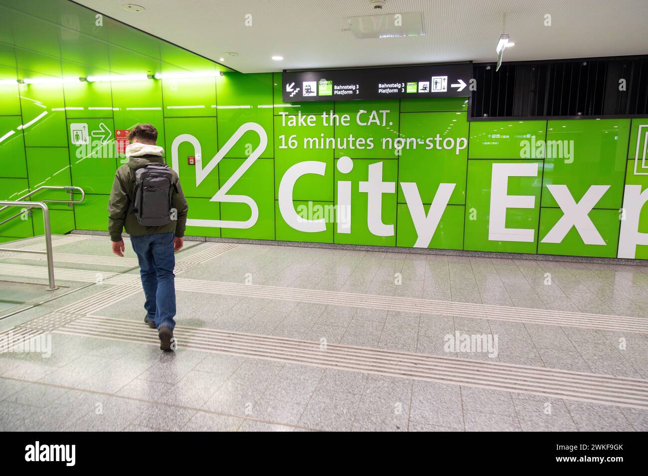 City Express Train CAT, Wien, Österreich, Europa. Stockfoto