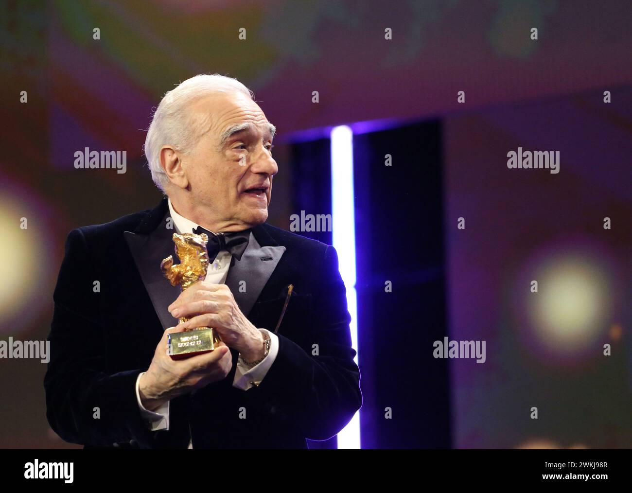 Berlin, Deutschland, 20. Februar 2024, Ehrenbär an Regisseur Martin Scorsese, Sonderzeremonie beim 74. Internationalen Filmfestival Berlinale. Foto: Doreen Kennedy / Alamy Live News. Stockfoto