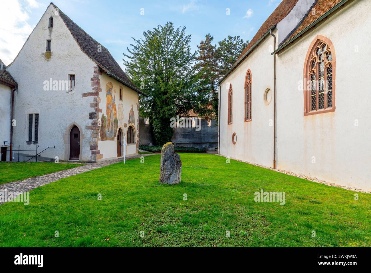 Die Festungskirche St. Arbogast bei der Gemeinde Muttenz. Kanton Basel-Land, Schweiz. Die Kirche ist die einzige in der Schweiz Stockfoto