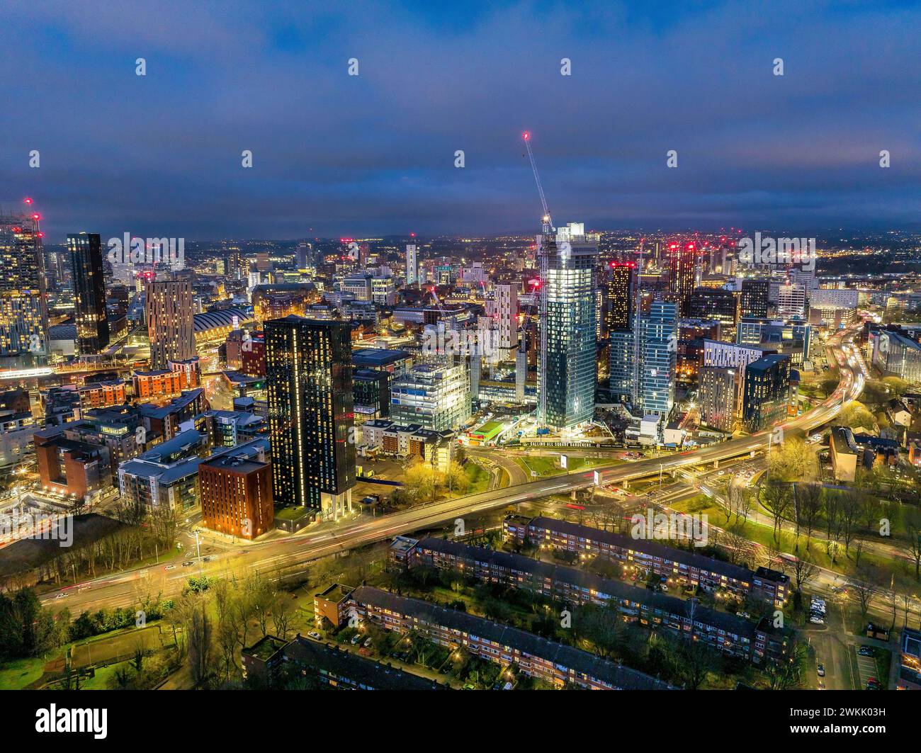 Luftbild von Manchester über dem Mancunian Way Stockfoto