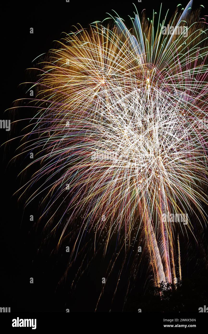 Buntes Feuerwerk beim Huntertown Heritage Days Festival Stockfoto
