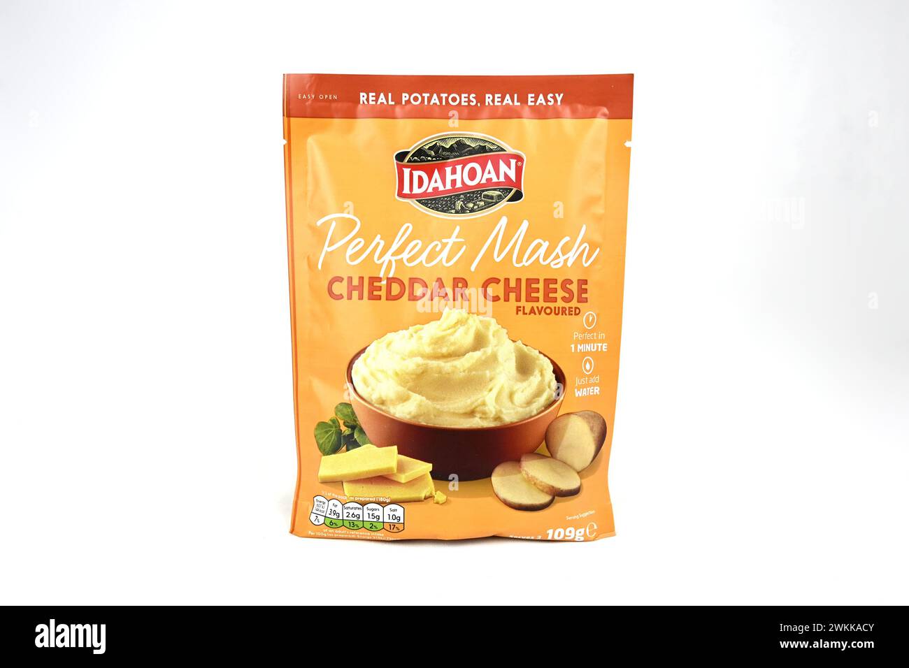 Idahoan Perfect Cheddar Käsebrei Kartoffeln – Wales, Vereinigtes Königreich – 19. Februar 2024 Stockfoto