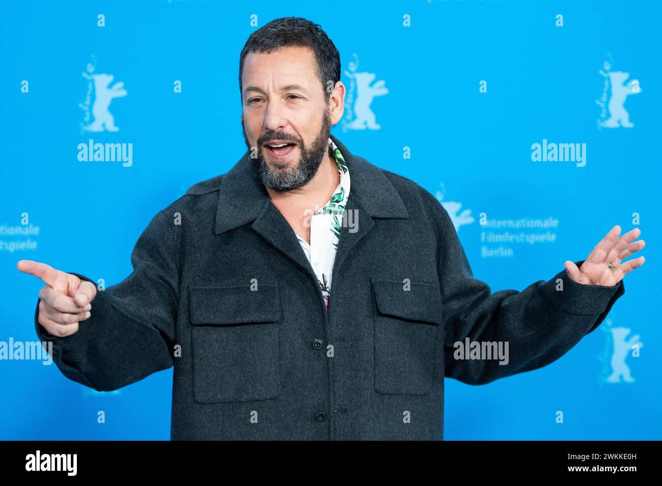 Berlin, Deutschland. Februar 2024. Adam Sandler nahm am 21. Februar 2024 am Spaceman Photocall während des 74. Berlinale International Film Festival Berlin im Grand Hyatt Hotel in Berlin Teil. Foto: Aurore Marechal/ABACAPRESS.COM Credit: Abaca Press/Alamy Live News Stockfoto