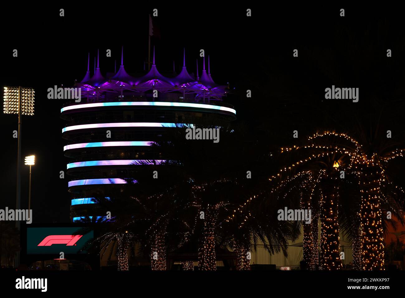 Sakhir, Bahrain. Februar 2024. Fahrerlager-Atmosphäre. Formel-1-Test, Tag 1, Mittwoch, 21. Februar 2024. Sakhir, Bahrain. Quelle: James Moy/Alamy Live News Stockfoto