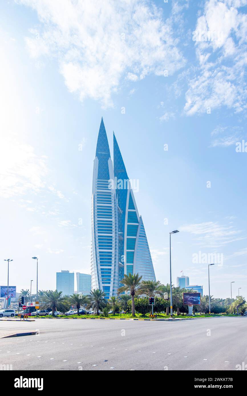 Bahrain Financial Harbor, Harbor Towers, Blick auf die Skyline von Bahrain Sonnenuntergang Sonnenaufgang Stockfoto