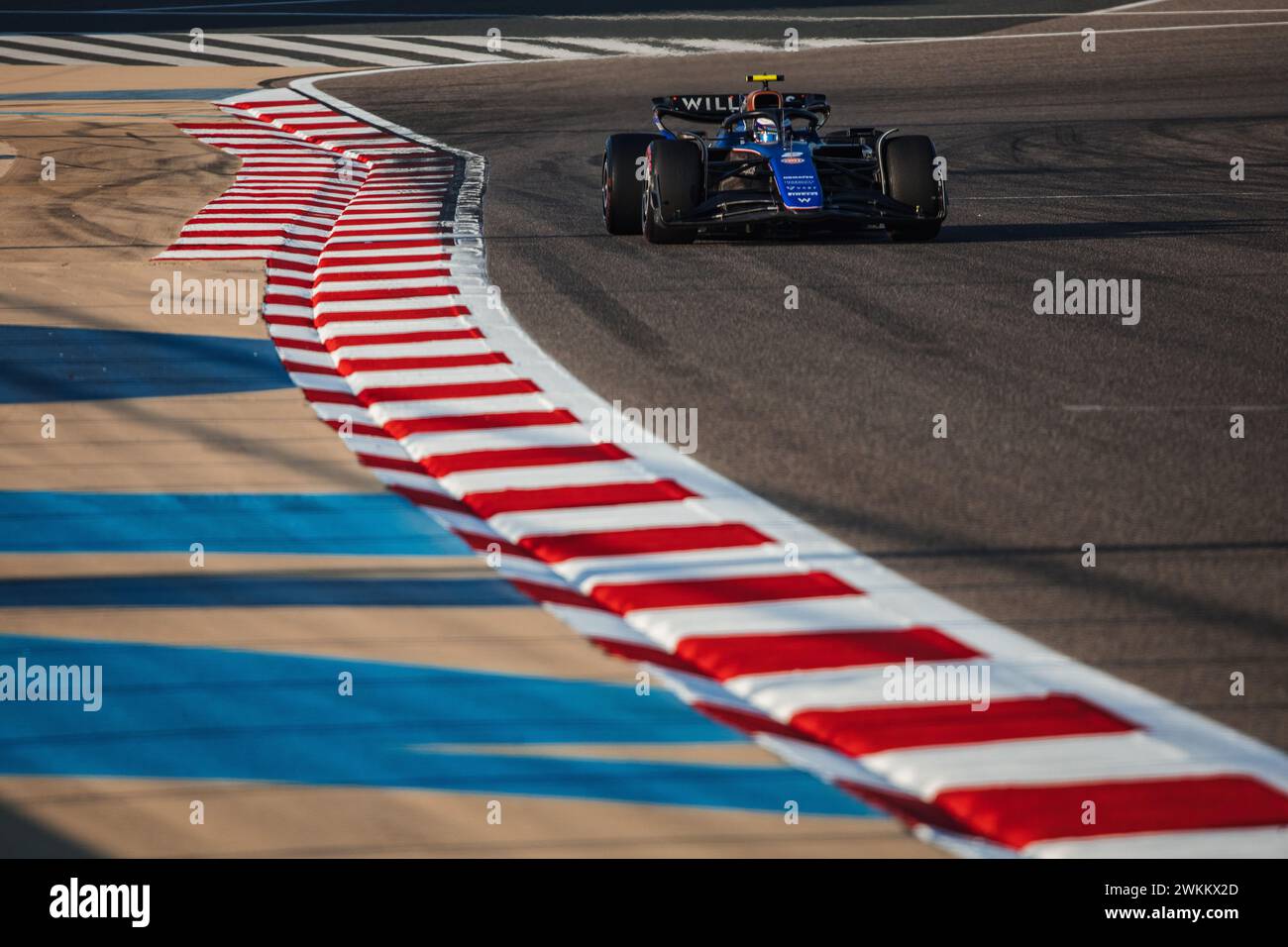 Sakhir, Bahrain. Februar 2024. Logan Sargeant (USA) Williams Racing FW46. 21.02.2024. Formel-1-Test, Sakhir, Bahrain, Tag 1. Das Foto sollte lauten: XPB/Alamy Live News. Stockfoto