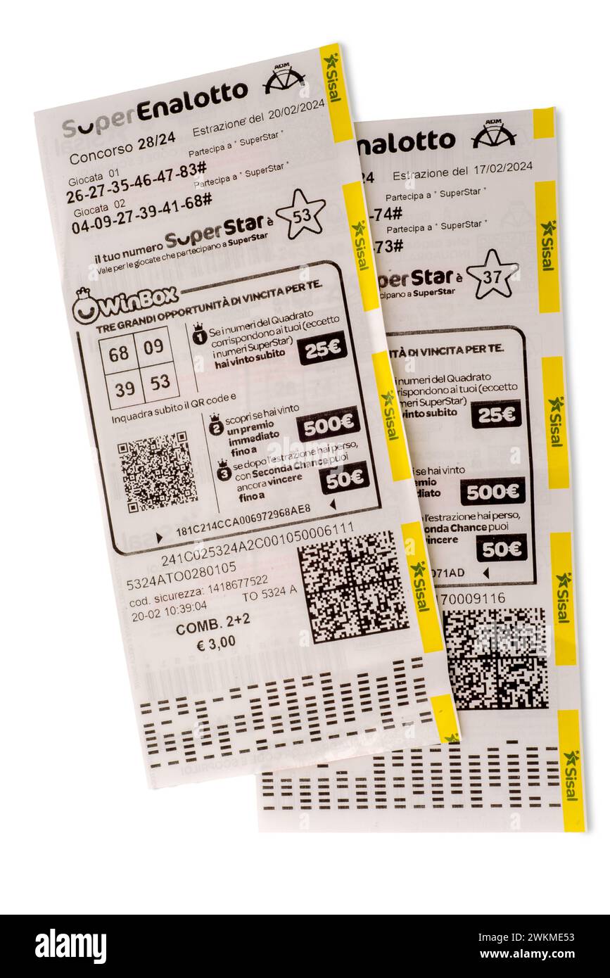Italien - 21. Februar 2024: Super Enalotto Coupons ein italienisches Zahlenspiel mit einem Jackpot, das da SISAL betrieben wird. Mit Beschneidungspfad Stockfoto