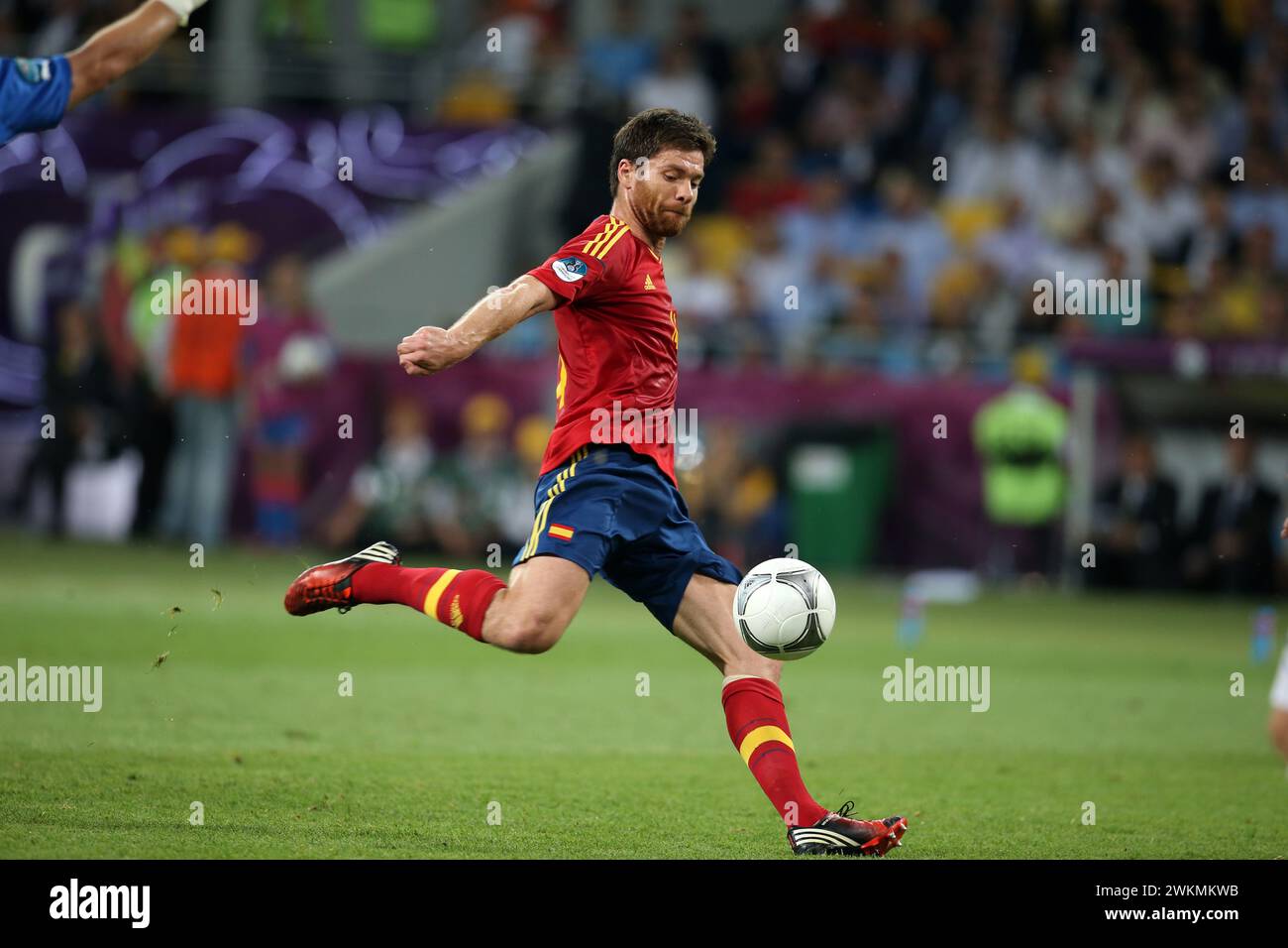 Xabi Alonso ( ESP ) Fussball EM 2012 Finale : Spanien - Italien 4:0 Finale : Spanien - italien 4:0 Kiew 1.7.2012 © diebilderwelt / Alamy Stock Stockfoto
