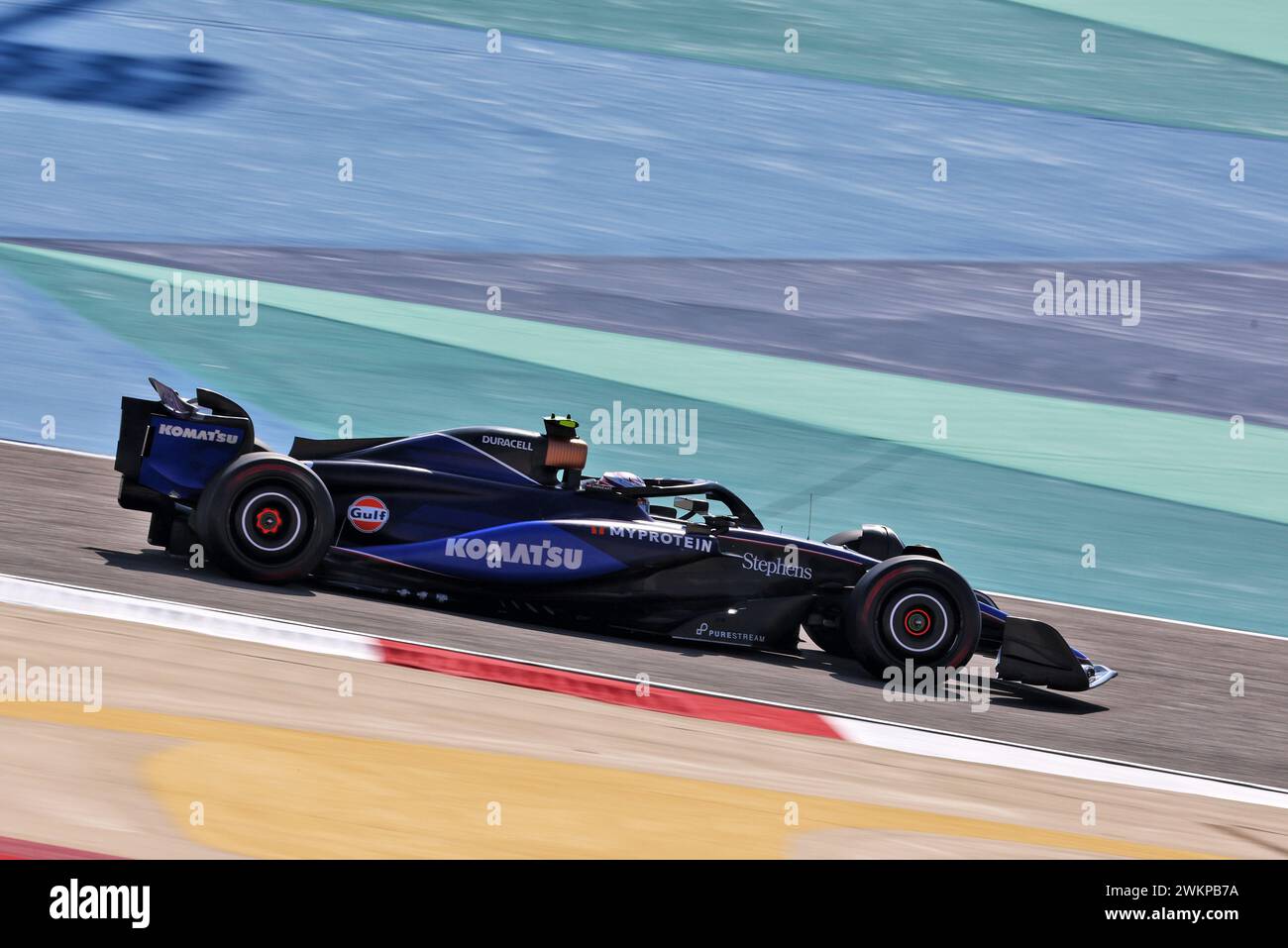 Sakhir, Bahrain. Februar 2024. Logan Sargeant (USA) Williams Racing FW46. Formel-1-Test, Tag zwei, Donnerstag, 22. Februar 2024. Sakhir, Bahrain. Quelle: James Moy/Alamy Live News Stockfoto