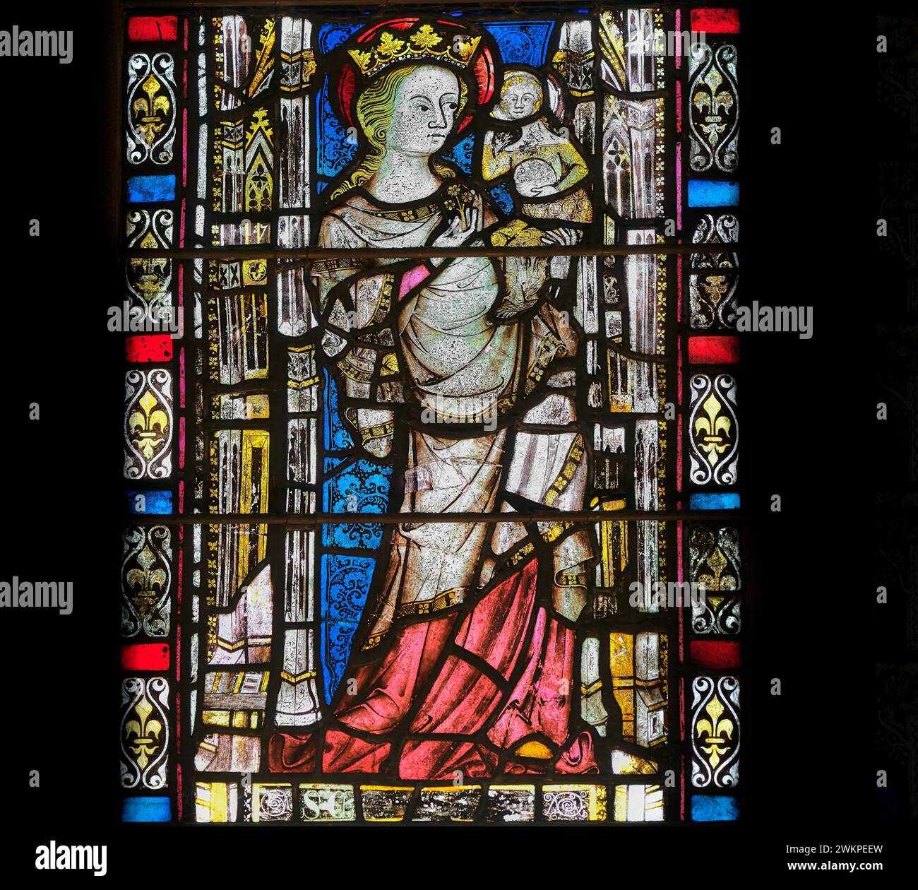 Maria und Kind Jesus, vierzehntes Buntglasfenster in der Christ Church College Cathedral, Oxford, England. Stockfoto