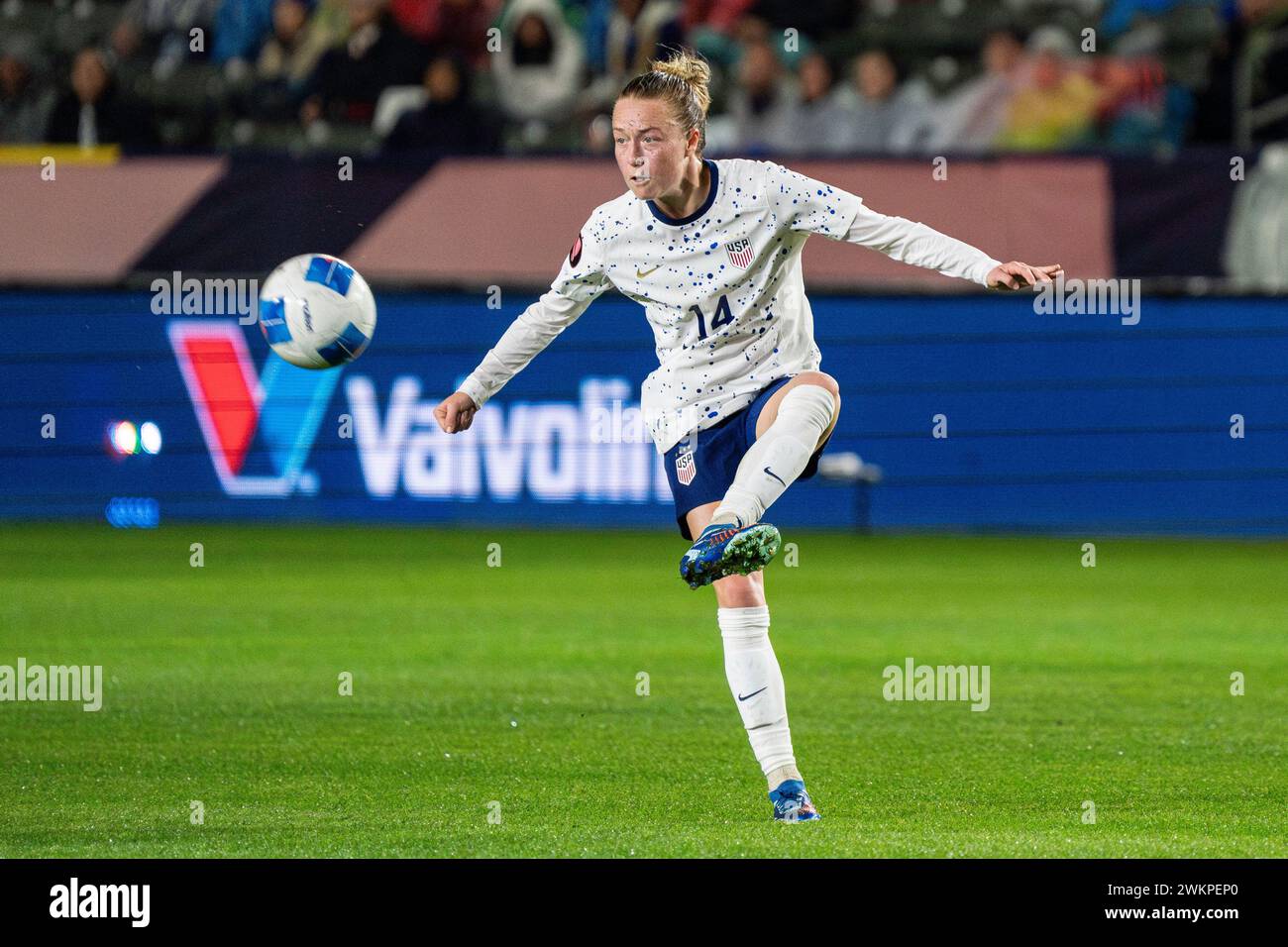 US-Mittelfeldspieler Emily Sonnett (14) während des Spiels der CONCACAF W Gold Cup Group A gegen die Dominikanische Republik am Dienstag, den 20. Februar 2024, A Stockfoto