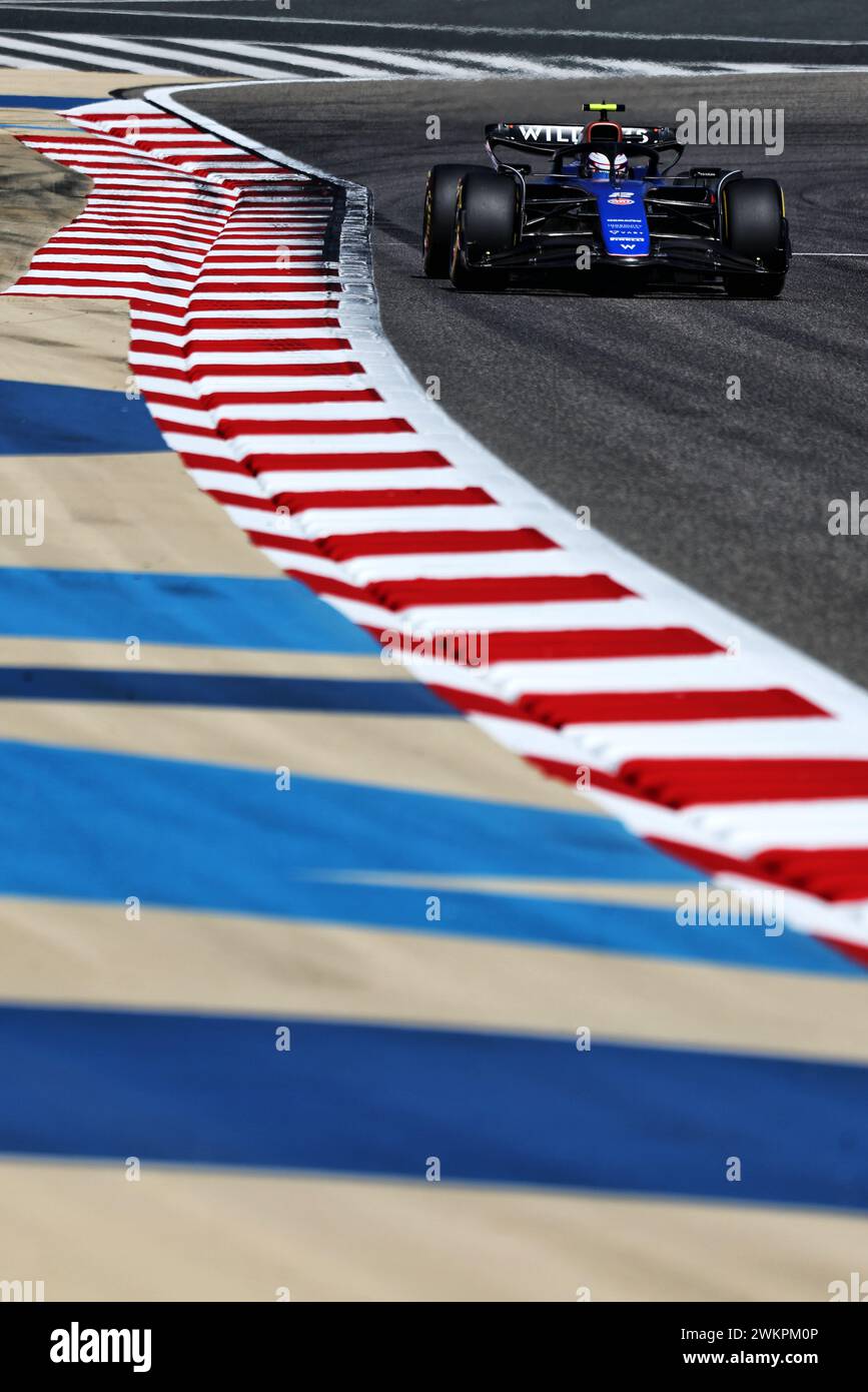 Sakhir, Bahrain. Februar 2024. Logan Sargeant (USA) Williams Racing FW46. Formel-1-Test, Tag zwei, Donnerstag, 22. Februar 2024. Sakhir, Bahrain. Quelle: James Moy/Alamy Live News Stockfoto