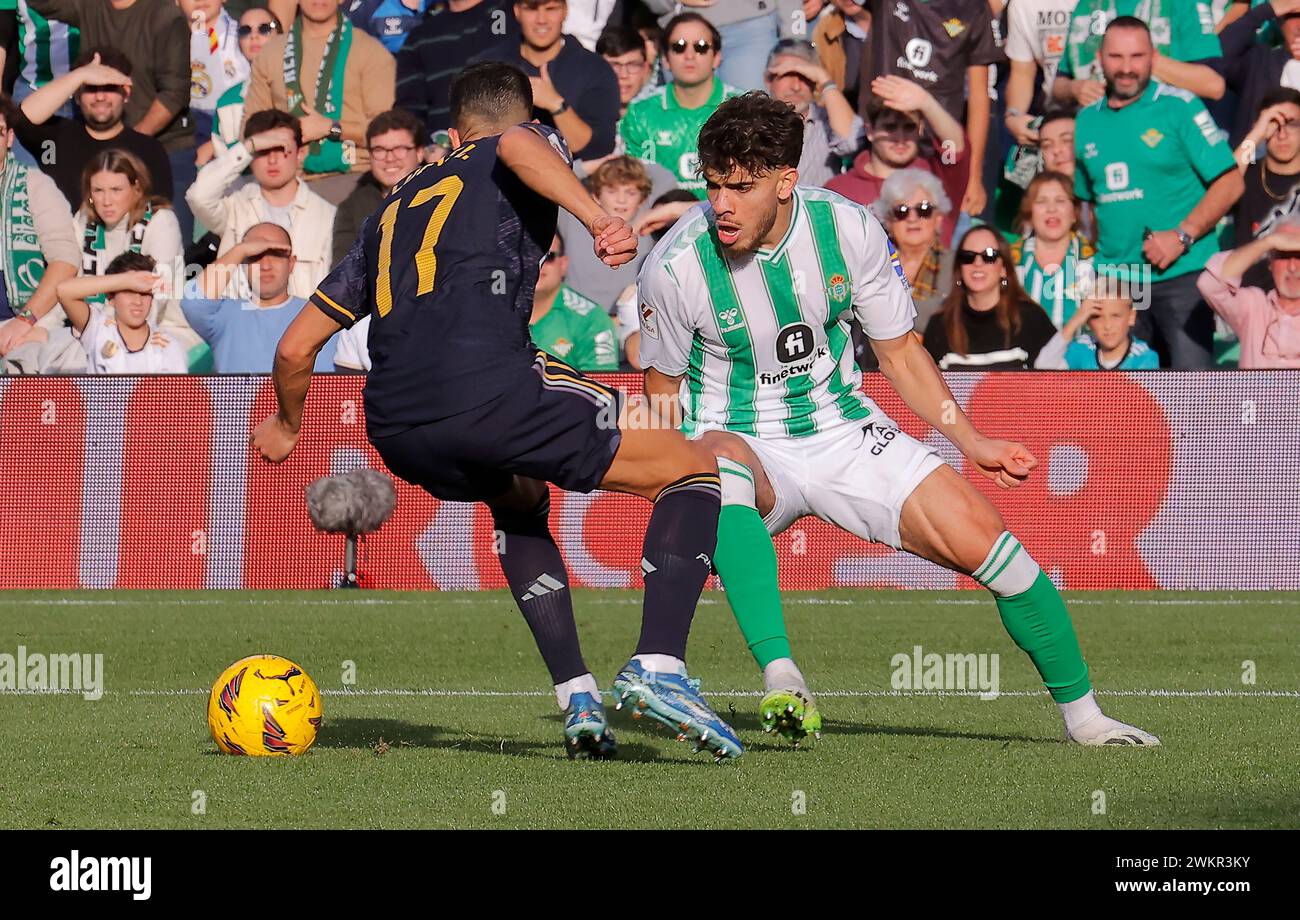 Sevilla, 12.09.2023. Spieltag 16 EA Sports League. Benito-Villamarín-Stadion. Real Betis - Real Madrid. ABde Recorta gegen Lucas Vázquez. Foto: Manuel Gómez. Archsev. Quelle: Album / Archivo ABC / Manuel Gómez Stockfoto