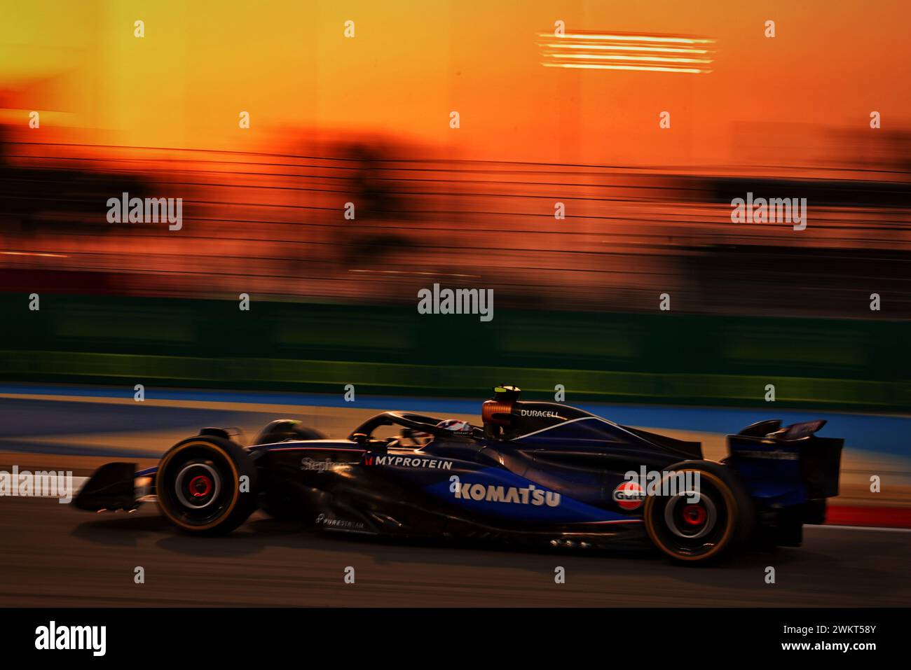 Sakhir, Bahrain. Februar 2024. Logan Sargeant (USA) Williams Racing FW46. Formel-1-Test, Tag zwei, Donnerstag, 22. Februar 2024. Sakhir, Bahrain. Quelle: James Moy/Alamy Live News Stockfoto