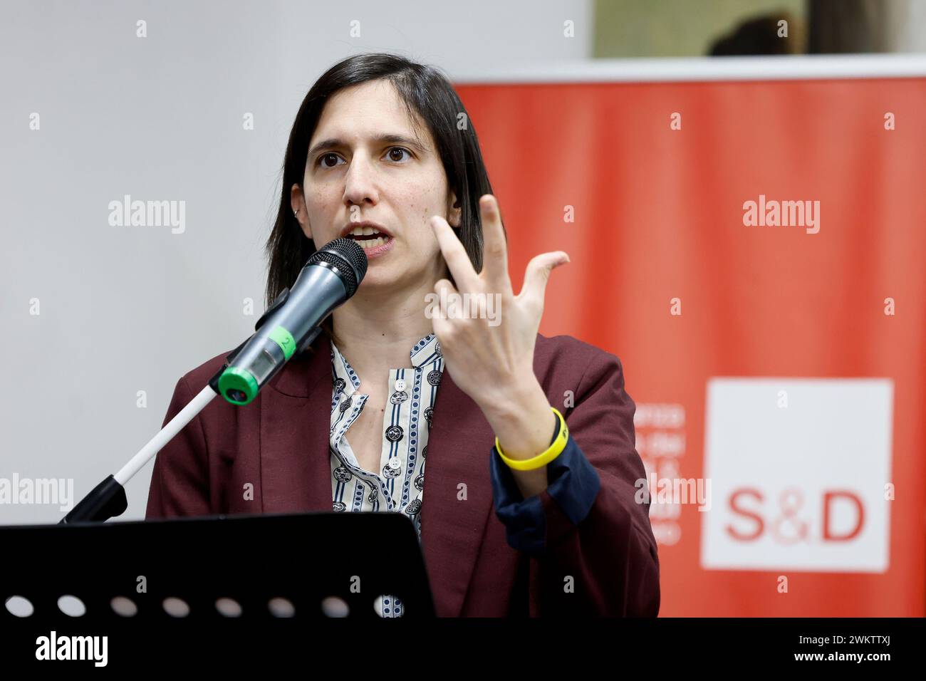 Roma, Italien. Februar 2024. Foto Cecilia Fabiano/LaPresse 22 Febbraio 2024 Roma, Italia - Politica - Palazzo Merulana : Fondazione Demo, seminario UN AI al servizio delle persone Nella Foto: Elly Schlein 22. Februar 2024 Roma, Italien - Politik - Seminar der Demo Stiftung auf dem Foto: Elly Schlein Credit: LaPresse/Alamy Live News Stockfoto